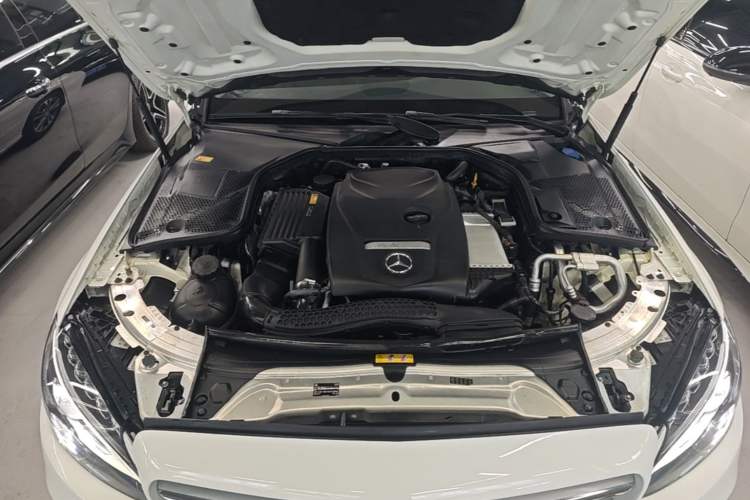 Used Mercedes-Benz C-Class 2015 Revised C 200 L Sport Edition Engine Bay
