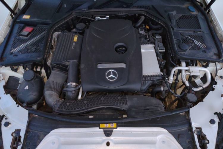 Used Mercedes-Benz C-Class 2015 C 200 station wagon Engine Bay