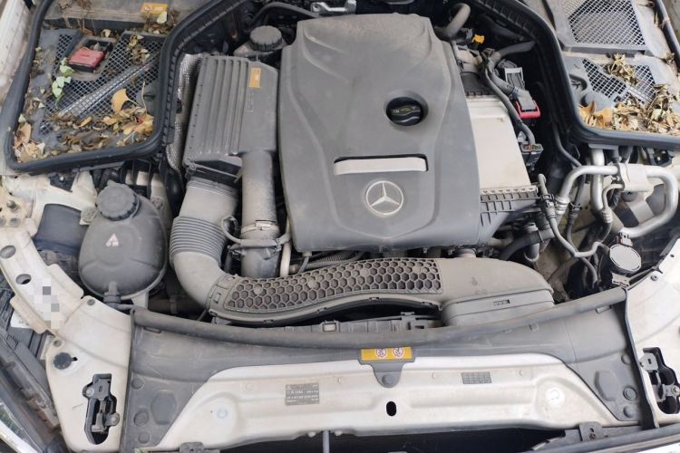 Used Mercedes-Benz C-Class 2015 C 200 L Engine Bay