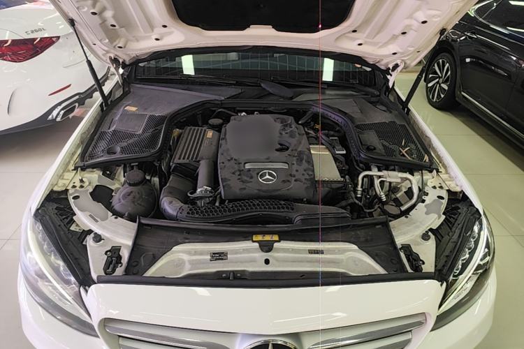 Used Mercedes-Benz C-Class 2015 Revised C 200 L Sport Edition Engine Bay