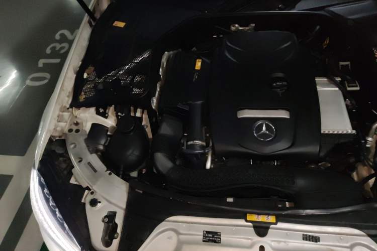 Used Mercedes-Benz C-Class 2015 Revised C 200 L Sport Edition Engine Bay Right