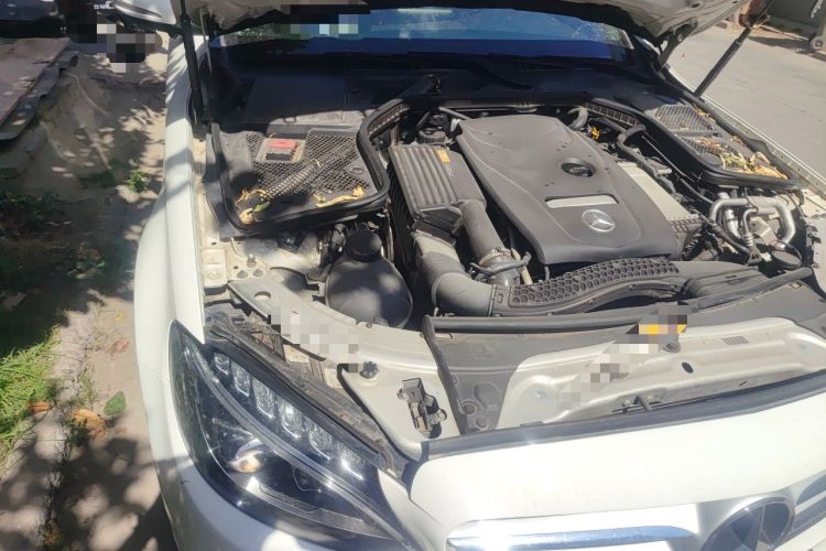 Used Mercedes-Benz C-Class 2015 C 200 L Sport Edition Engine Bay Right
