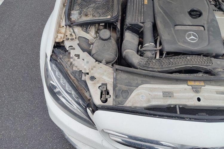 Used Mercedes-Benz C-Class 2015 Revised C 200 L Sport Edition Engine Bay Right