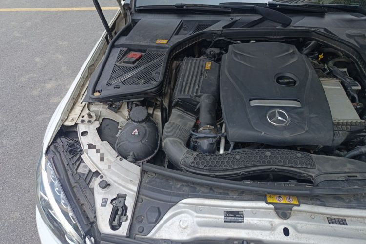 Used Mercedes-Benz C-Class 2015 C 200 Sport Edition 4MATIC Engine Bay Right