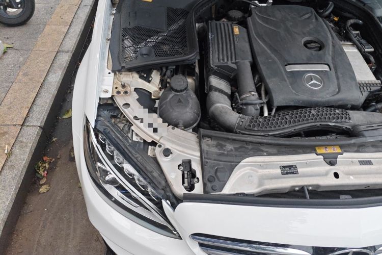 Used Mercedes-Benz C-Class 2015 C 200 Sport Edition Engine Bay Right