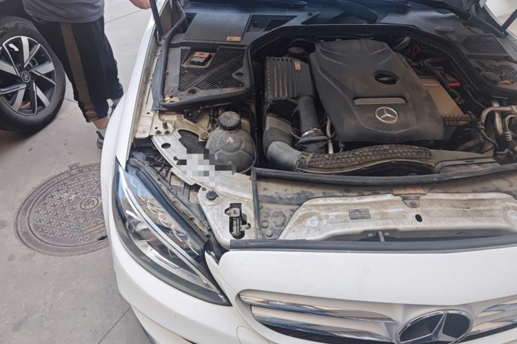 Used Mercedes-Benz C-Class 2015 C 180 L Sport Edition Engine Bay Right