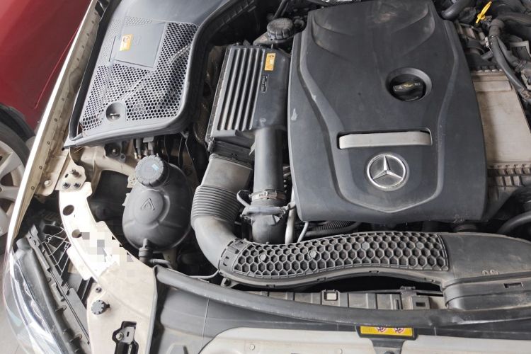Used Mercedes-Benz C-Class 2015 Revised C 200 L Sport Edition Engine Bay Right