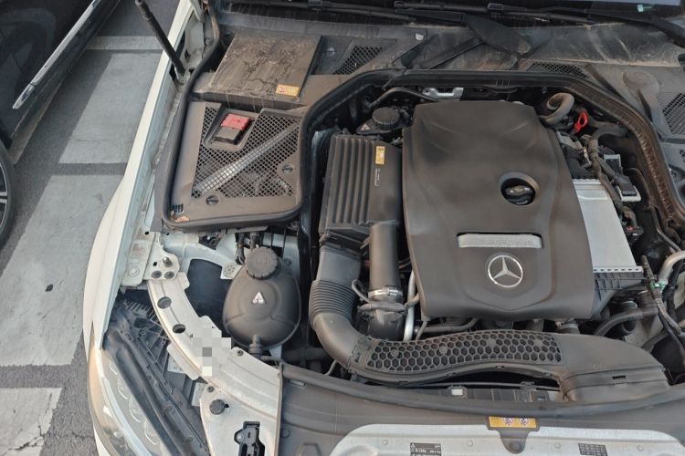 Used Mercedes-Benz C-Class 2015 C 180 L Sport Edition Engine Bay Right