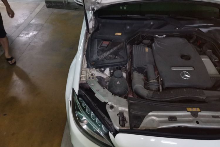 Used Mercedes-Benz C-Class 2015 Restyled C 180 L Sport Edition Engine Bay Right