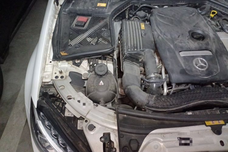 Used Mercedes-Benz C-Class 2015 Revised C 200 L Sport Edition Engine Bay Right