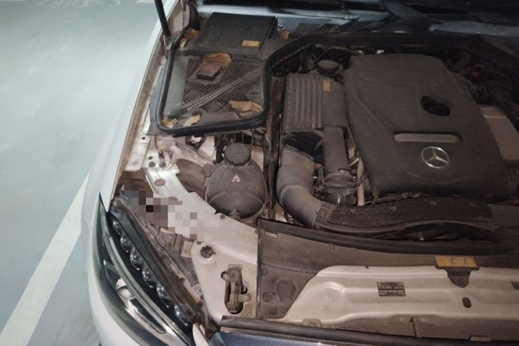 Used Mercedes-Benz C-Class 2015 Facelift C 180 L Engine Bay Right