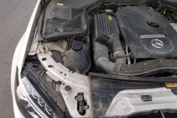 Used Mercedes-Benz C-Class 2015 Revised C 200 L Sport Edition Engine Bay Right