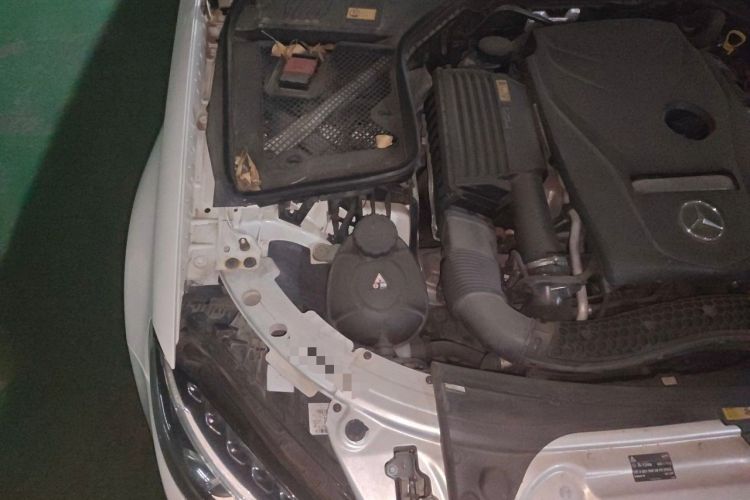 Used Mercedes-Benz C-Class 2015 Revised C 200 L Sport Edition Engine Bay Right