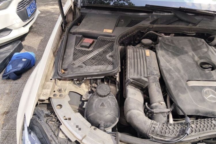 Used Mercedes-Benz C-Class 2015 Revised C 200 L Sport Edition Engine Bay Right