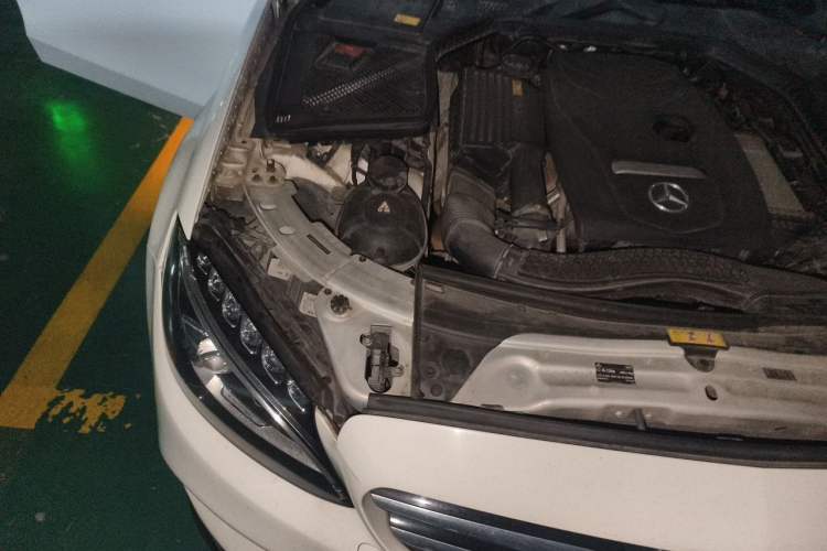 Used Mercedes-Benz C-Class 2015 C 200 Sport Edition Engine Bay Right