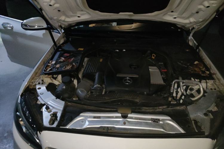 Used Mercedes-Benz C-Class 2015 C 200 L Sport Edition Engine Bay Right