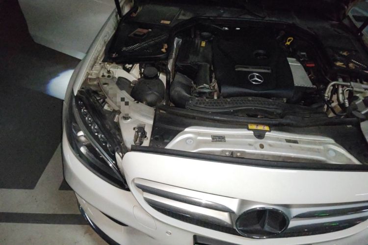 Used Mercedes-Benz C-Class 2015 C 200 L Sport Edition Engine Bay Right