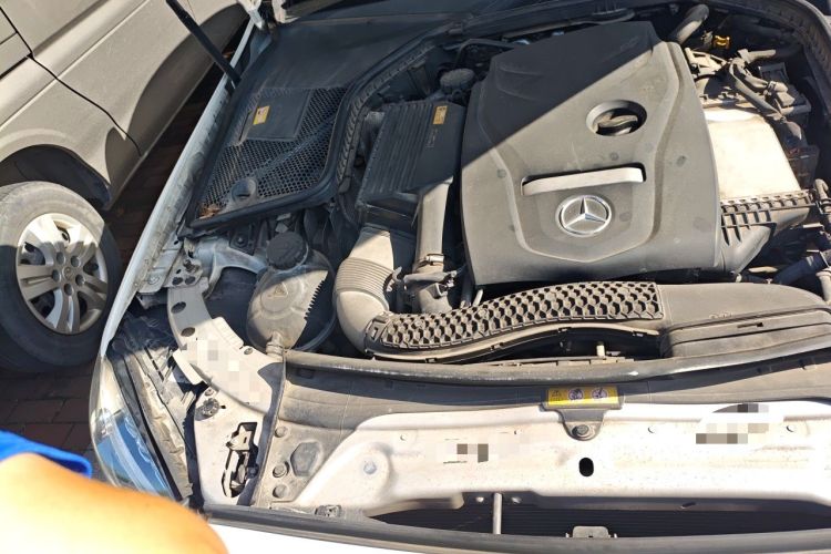 Used Mercedes-Benz C-Class 2015 Revised C 200 L Sport Edition Engine Bay Right