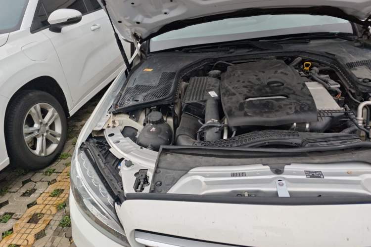Used Mercedes-Benz C-Class 2015 Revised C 200 L Sport Edition Engine Bay Right
