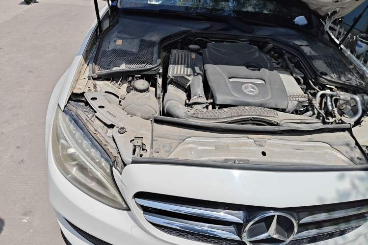 Used Mercedes-Benz C-Class 2015 C 200 Sport Edition Engine Bay Right