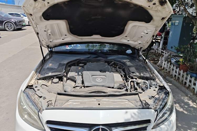 Used Mercedes-Benz C-Class 2015 C 200 Sport Edition Engine Bay