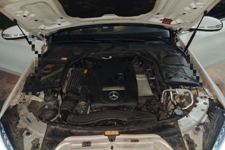 Used Mercedes-Benz C-Class 2015 C 200 L Sport Edition Engine Bay