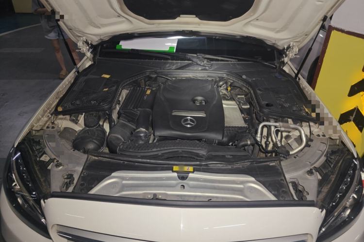 Used Mercedes-Benz C-Class 2015 C 200 station wagon Engine Bay