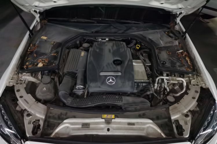 Used Mercedes-Benz C-Class 2015 C 200 Sport Edition 4MATIC Engine Bay
