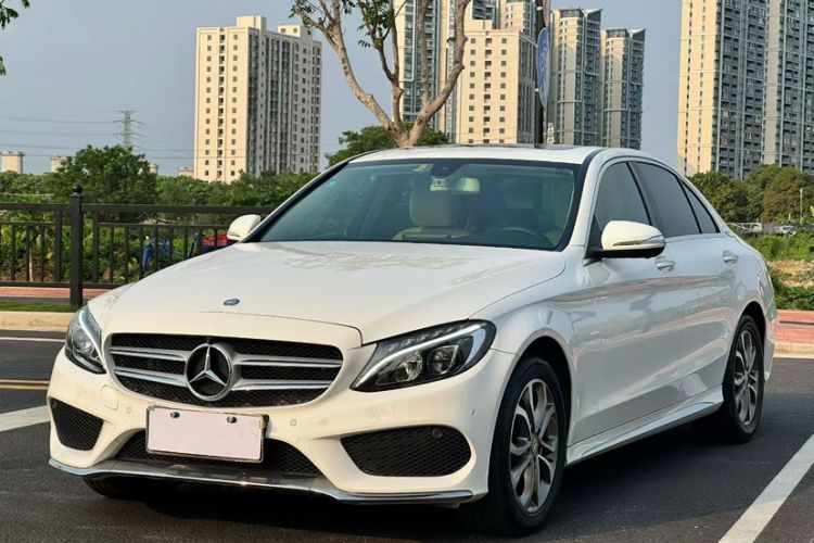 Used Mercedes-Benz C-Class 2015 Restyled C 180 L Sport Edition Guazi used car, China used car export, Used car for sale, Used  cars, Cheapest cars for sale