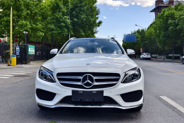 Used Mercedes-Benz C-Class 2015 C 200 station wagon Exterior 1