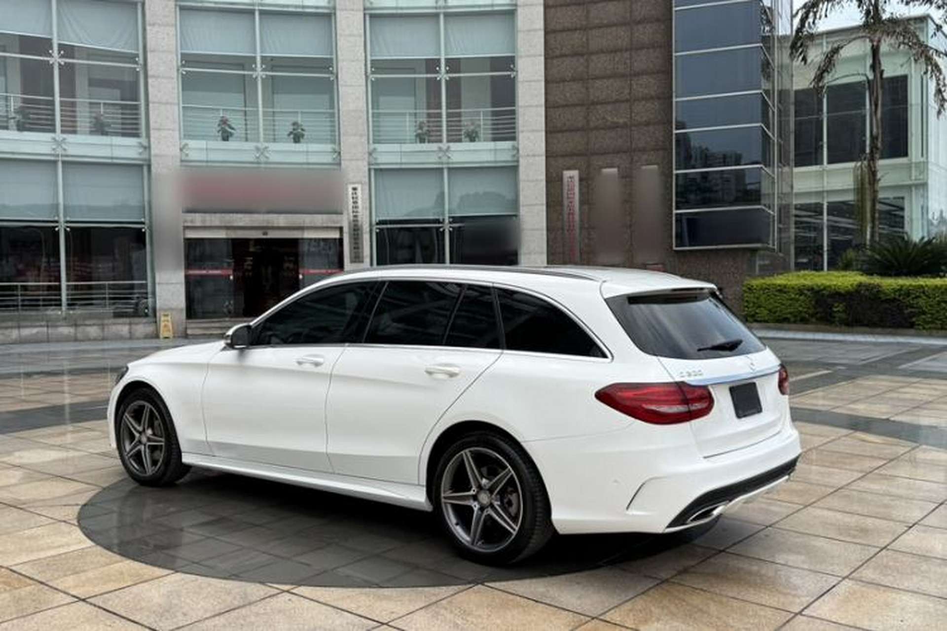 Used Mercedes-Benz C-Class 2015 C 200 station wagon Exterior 1