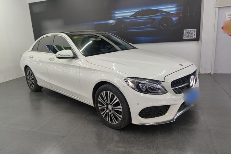 Used Mercedes-Benz C-Class 2015 Facelift C 200 L Exterior 1