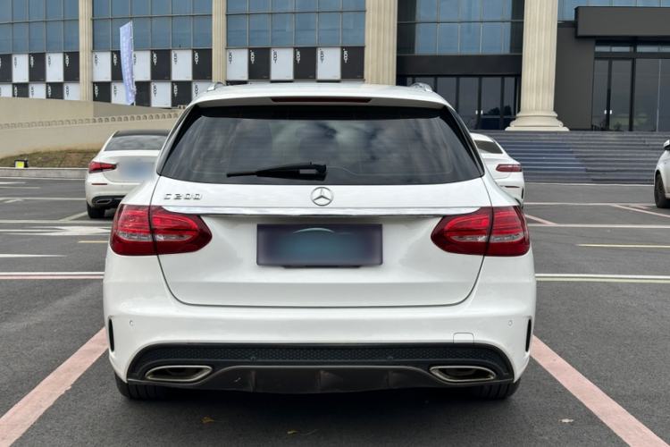Used Mercedes-Benz C-Class 2015 C 200 station wagon Exterior 1