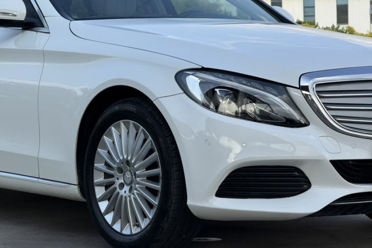 Used Mercedes-Benz C-Class 2015 C 200 L Exterior 12