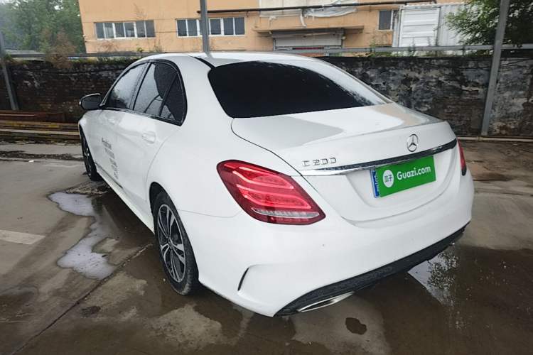 Used Mercedes-Benz C-Class 2015 C 200 Sport Edition Exterior 2