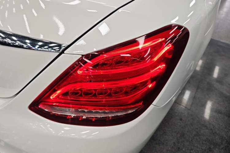 Used Mercedes-Benz C-Class 2015 Restyled C 180 L Sport Edition Exterior 2