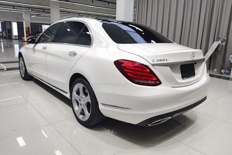 Used Mercedes-Benz C-Class 2015 C 260 L Exterior 2