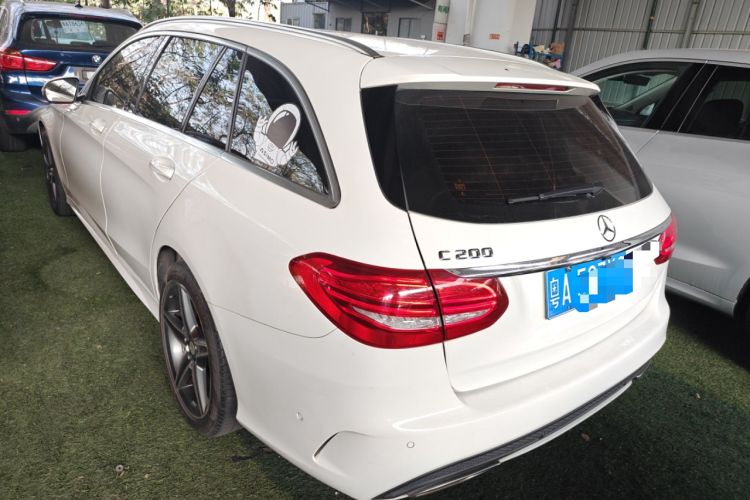 Used Mercedes-Benz C-Class 2015 C 200 station wagon Exterior 2
