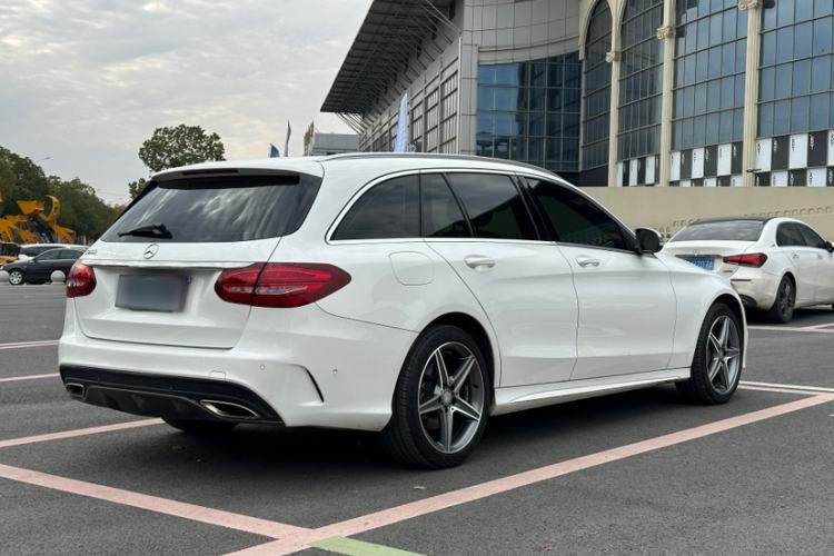 Used Mercedes-Benz C-Class 2015 C 200 station wagon Exterior 2