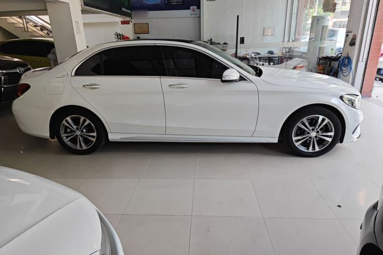 Used Mercedes-Benz C-Class 2015 Revised C 200 L Sport Edition Exterior 5