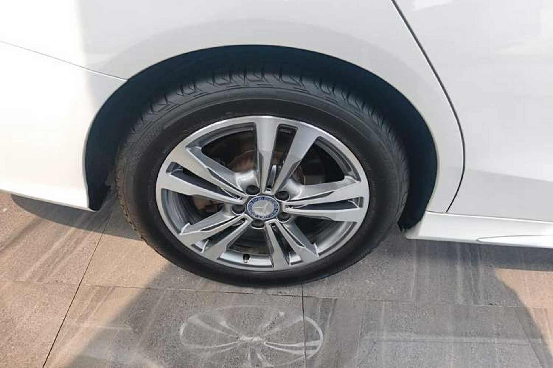 Used Mercedes-Benz C-Class 2015 Revised C 200 L Sport Edition Exterior 5