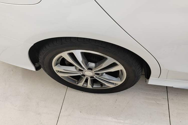 Used Mercedes-Benz C-Class 2015 Revised C 200 L Sport Edition Exterior 5