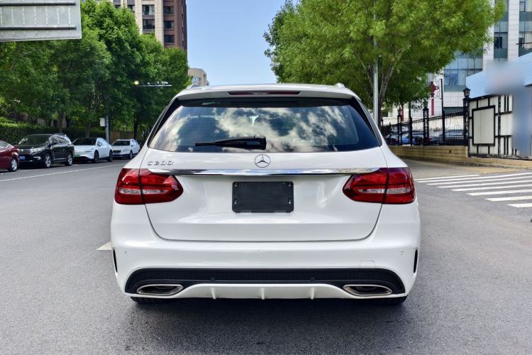 Used Mercedes-Benz C-Class 2015 C 200 station wagon Exterior 5