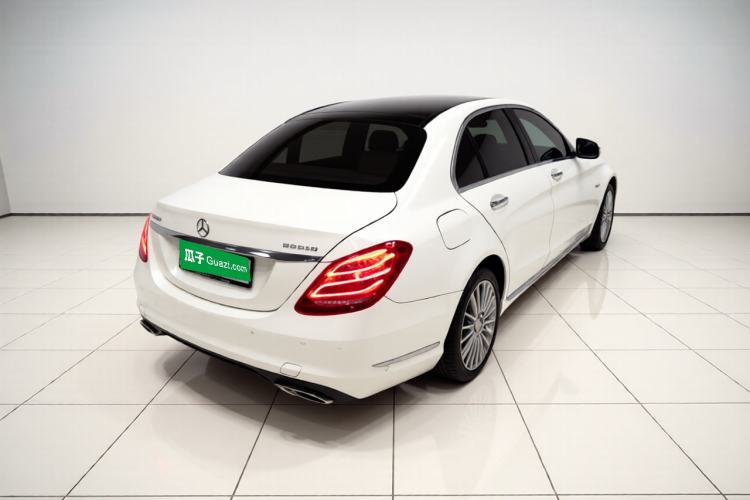 Used Mercedes-Benz C-Class 2015 Facelift C 200 L Exterior 5