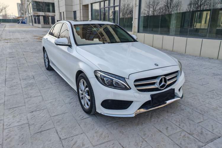 Used Mercedes-Benz C-Class 2015 Restyled C 180 L Sport Edition Exterior 5