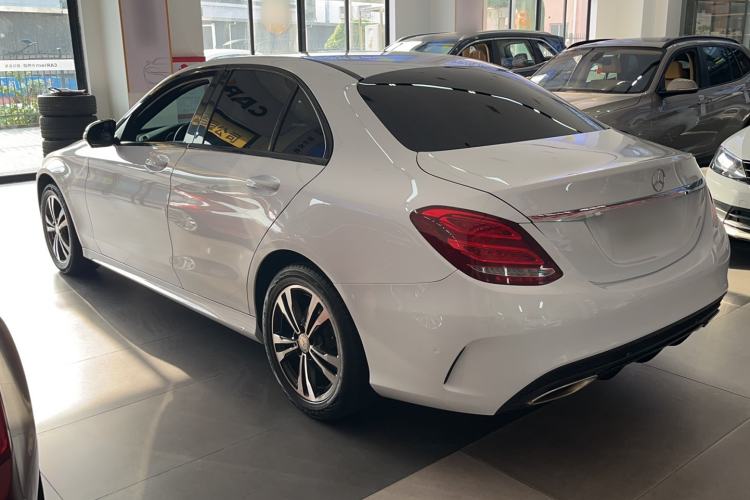Used Mercedes-Benz C-Class 2015 C 200 Sport Edition Exterior 6