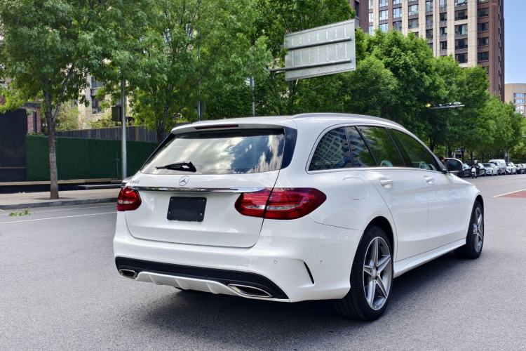 Used Mercedes-Benz C-Class 2015 C 200 station wagon Exterior 6