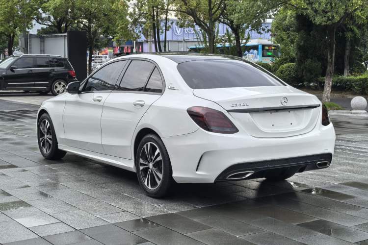 Used Mercedes-Benz C-Class 2015 C 200 Sport Edition Exterior 6