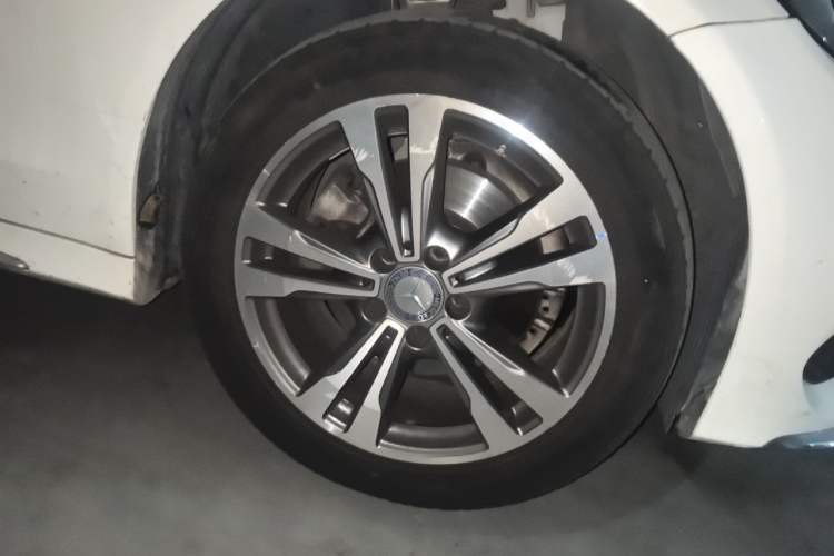 Used Mercedes-Benz C-Class 2015 Revised C 200 L Sport Edition Exterior 7