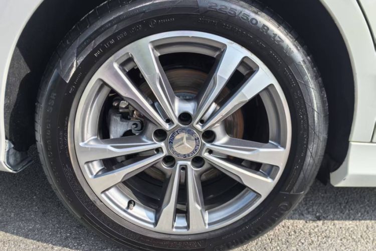 Used Mercedes-Benz C-Class 2015 Revised C 200 L Sport Edition Exterior 9